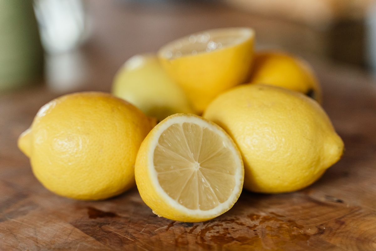 Lemon Explained: A Hybrid Fruit with Powerful Citric Acid & Zest